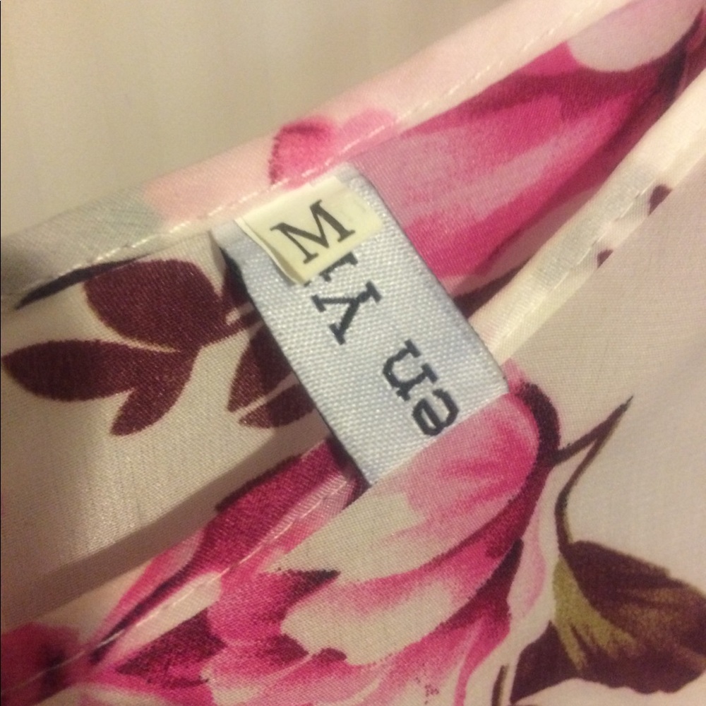 White Flower Print Dress - Picture 5 of 7
